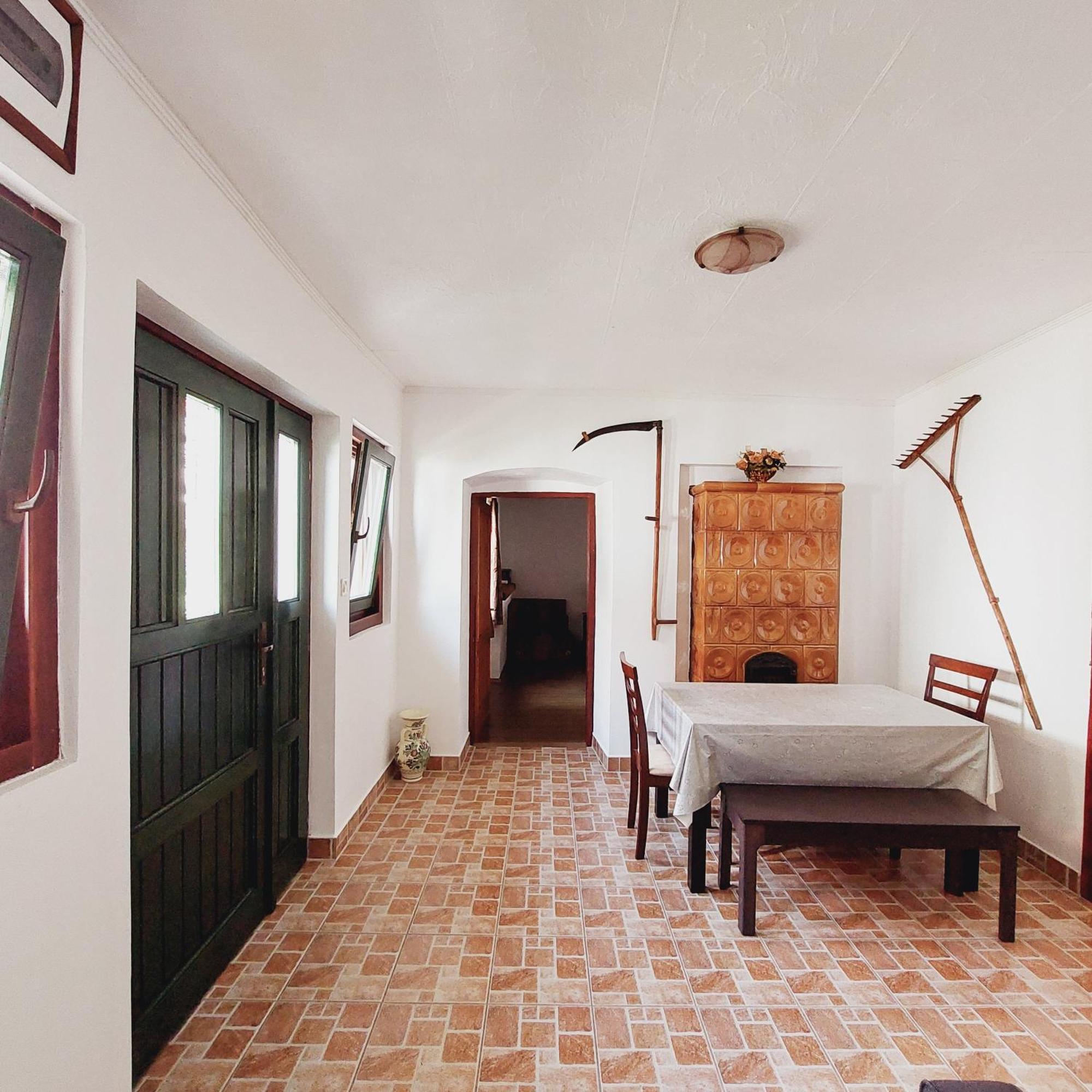 Feher Barany Apartment Szigliget Kamer foto